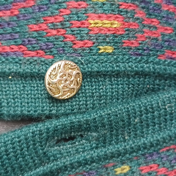 Pitlochry of Scotland Shetland Wool Fair Isle Cardigan sweater, M, 21"PTP, 26"L - Picture 3 of 6